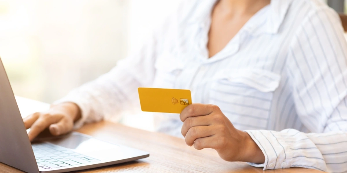 Bankomat Kart İle İnternetten Alışveriş Yapılır mı?