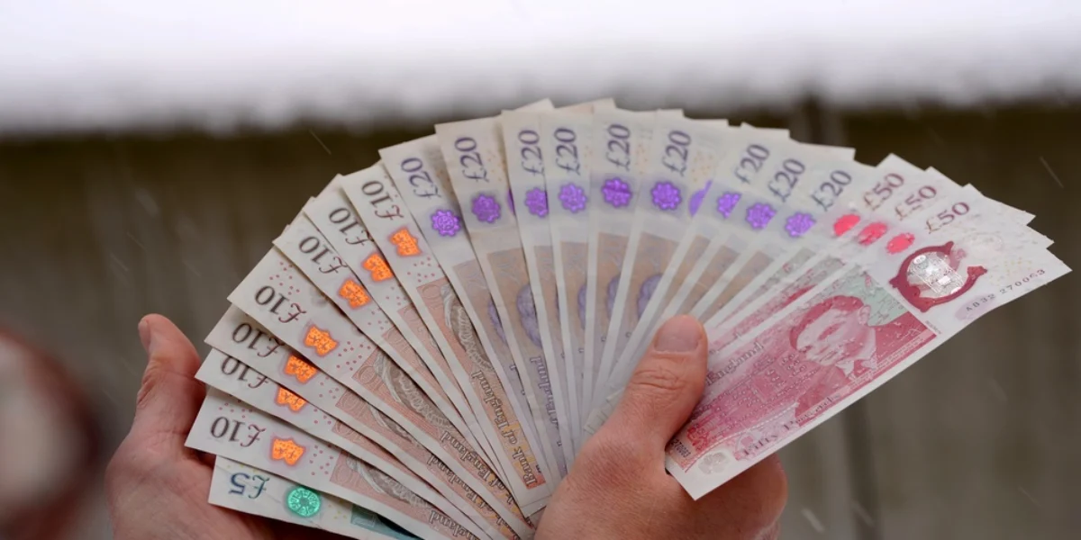 Sterlin (Pound) Hesabı Nasıl Açılır? Açan Bankalar 2026