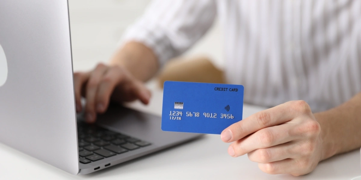 Düşük Kredi Notu İçin Kredi Kartı Limiti Nasıl Belirlenir?